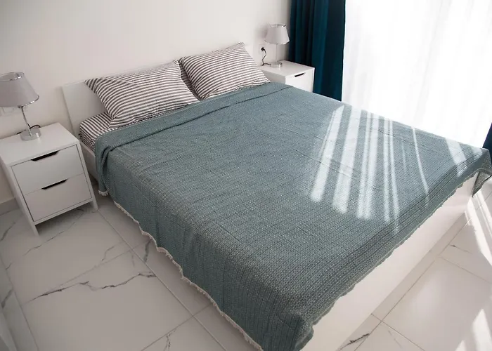 Art Life Apartment *